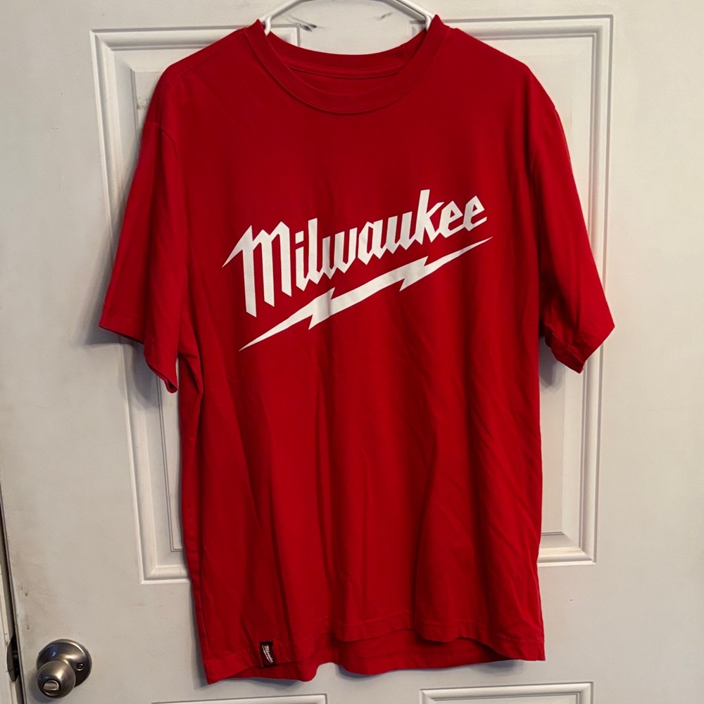 Milwaukee Men’s size Large T-shirt